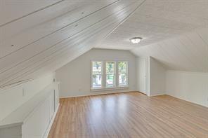 HOUSTONS A J - Residential Lease