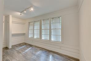 HOUSTONS A J - Residential Lease