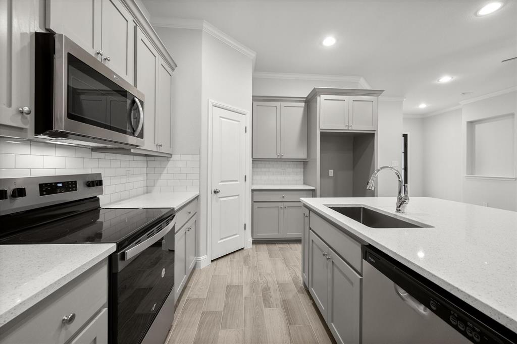 Spring Park Estates Add - Residential Lease