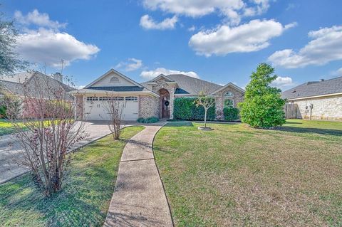 Photo of 10516 T Bury, Waco, TX 76708 (MLS # 21122914)