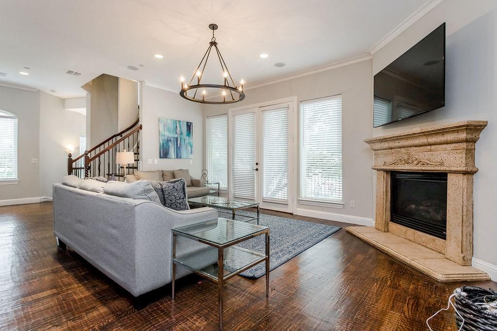 Sterling Bowser - Residential Lease