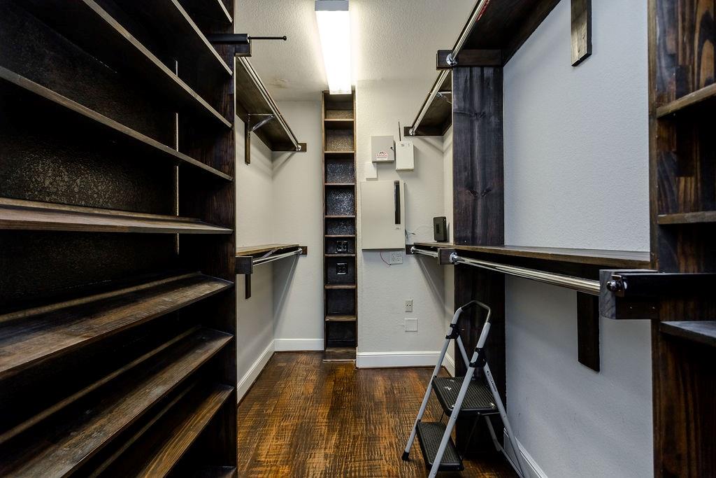 Sterling Bowser - Residential Lease