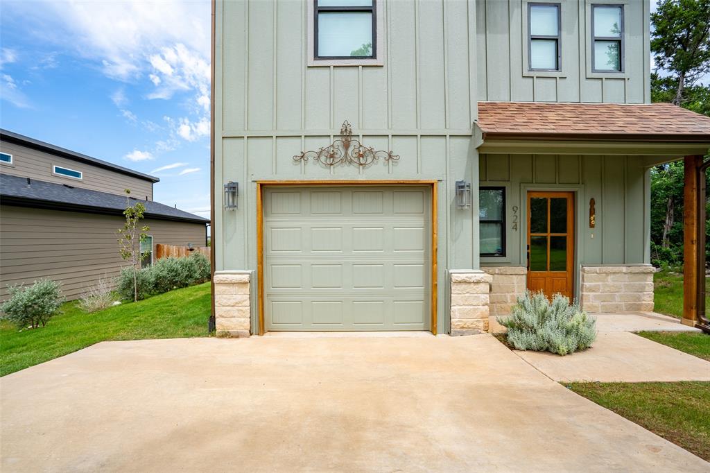 924 Arkansas River Drive