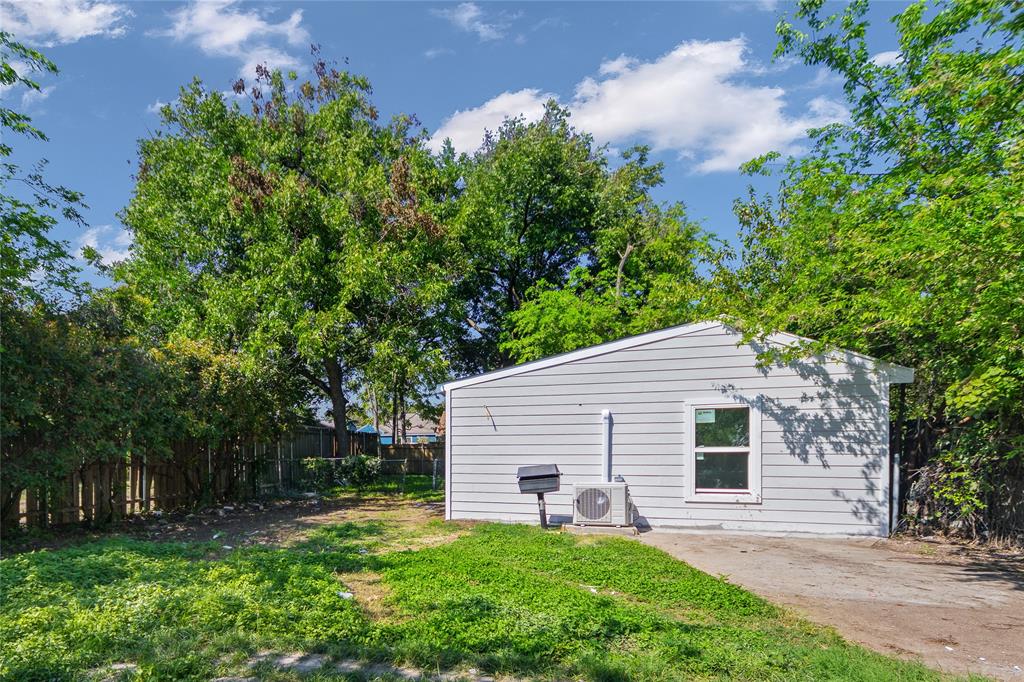 Hampton Square - Residential