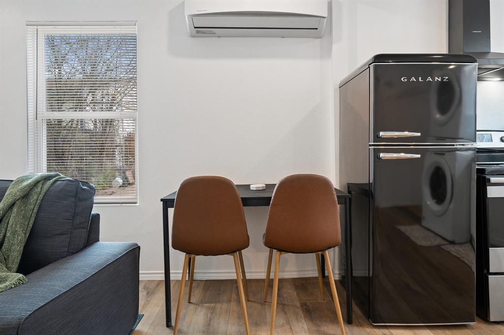 Hampton Square - Residential