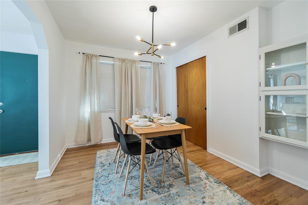 Hampton Square - Residential