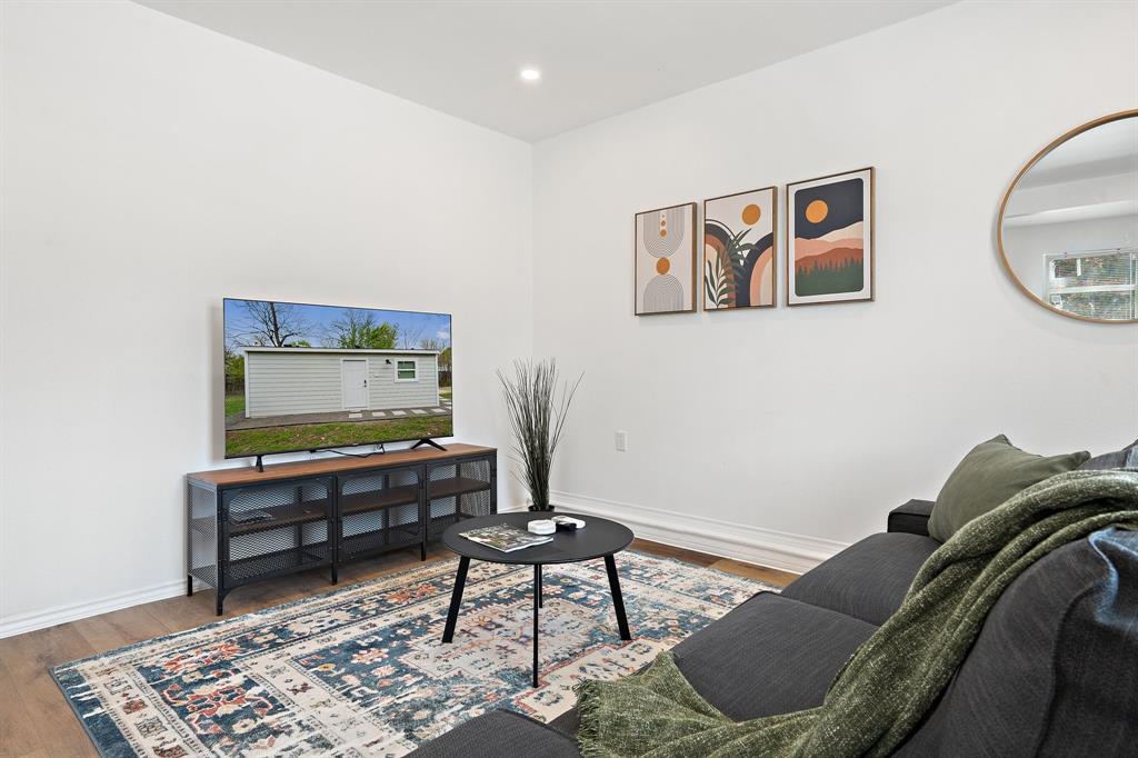 Hampton Square - Residential