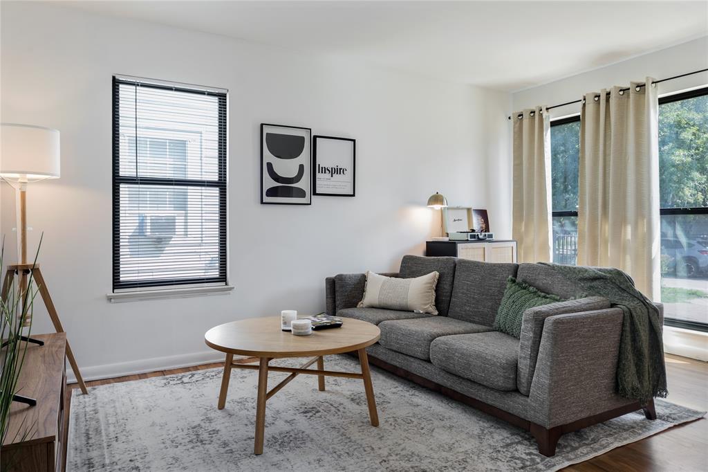 Hampton Square - Residential