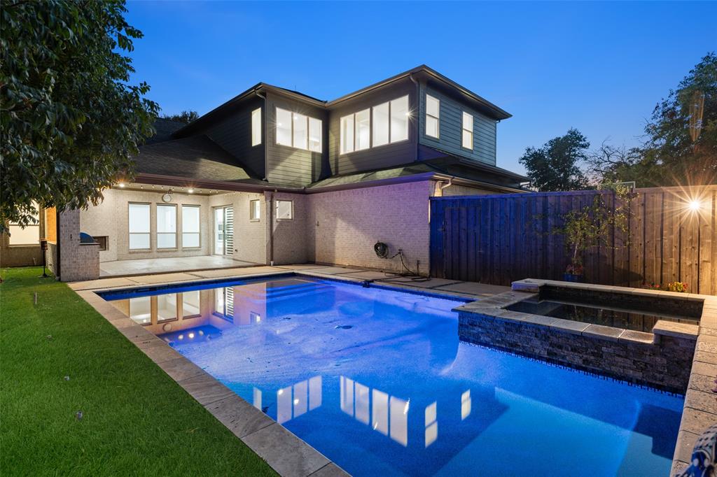 UNDERWOOD ESTATES 2 - Residential