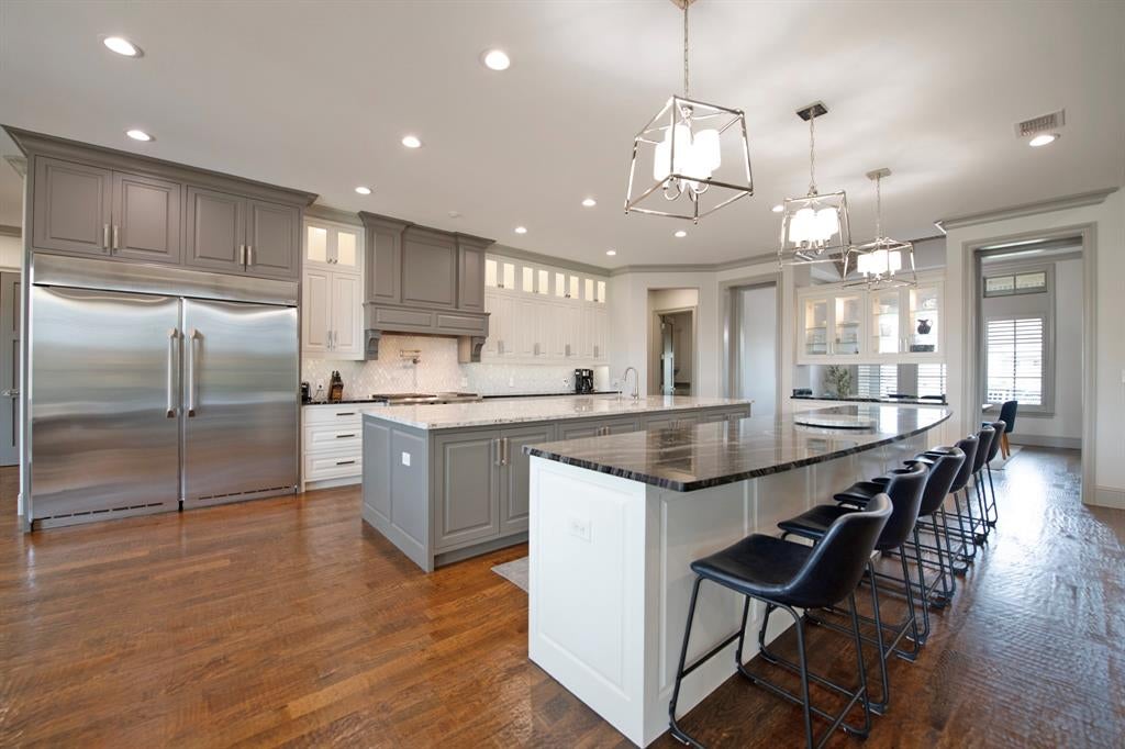 306 Renaissance Lane