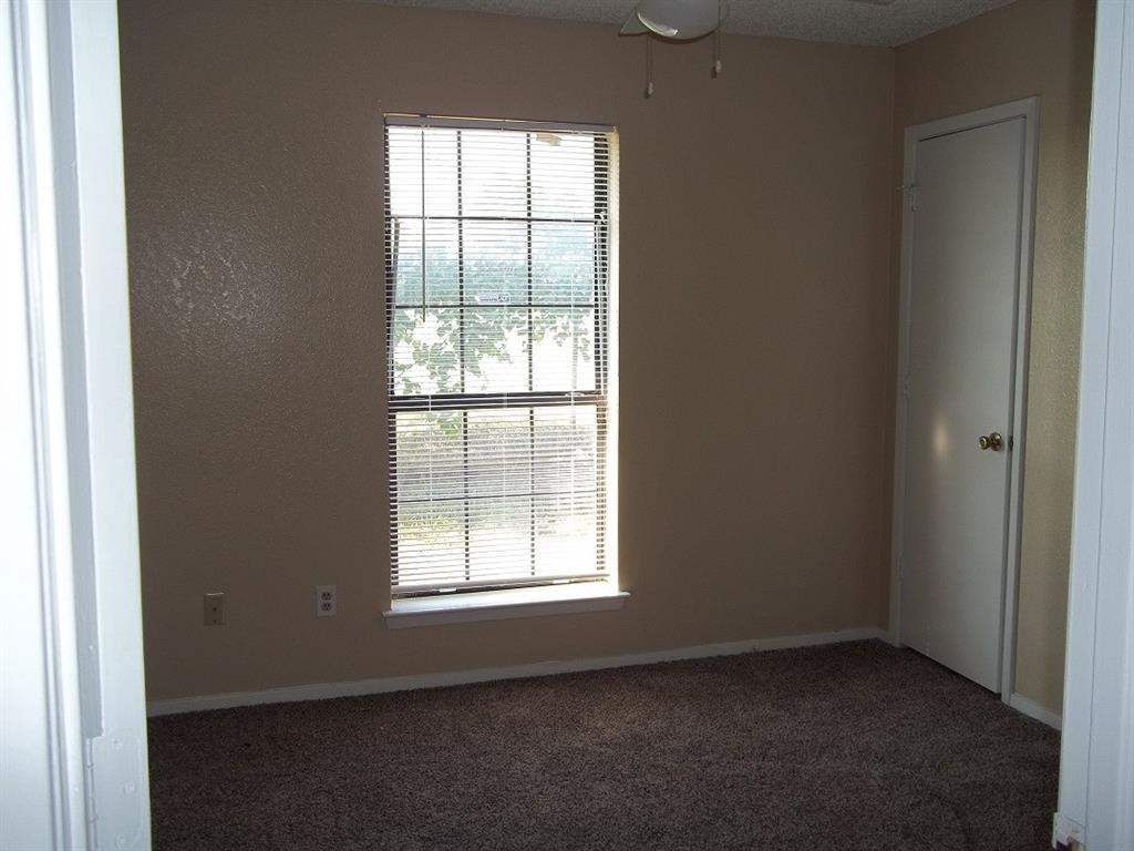 Dynasty 02 - Residential Lease