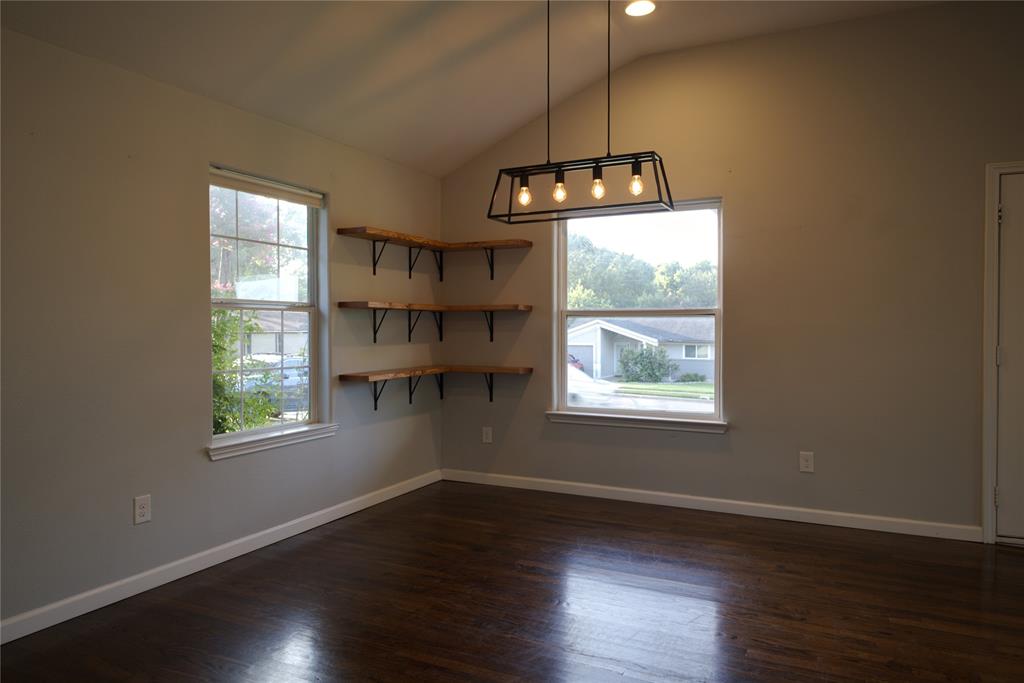 402 E Center Street