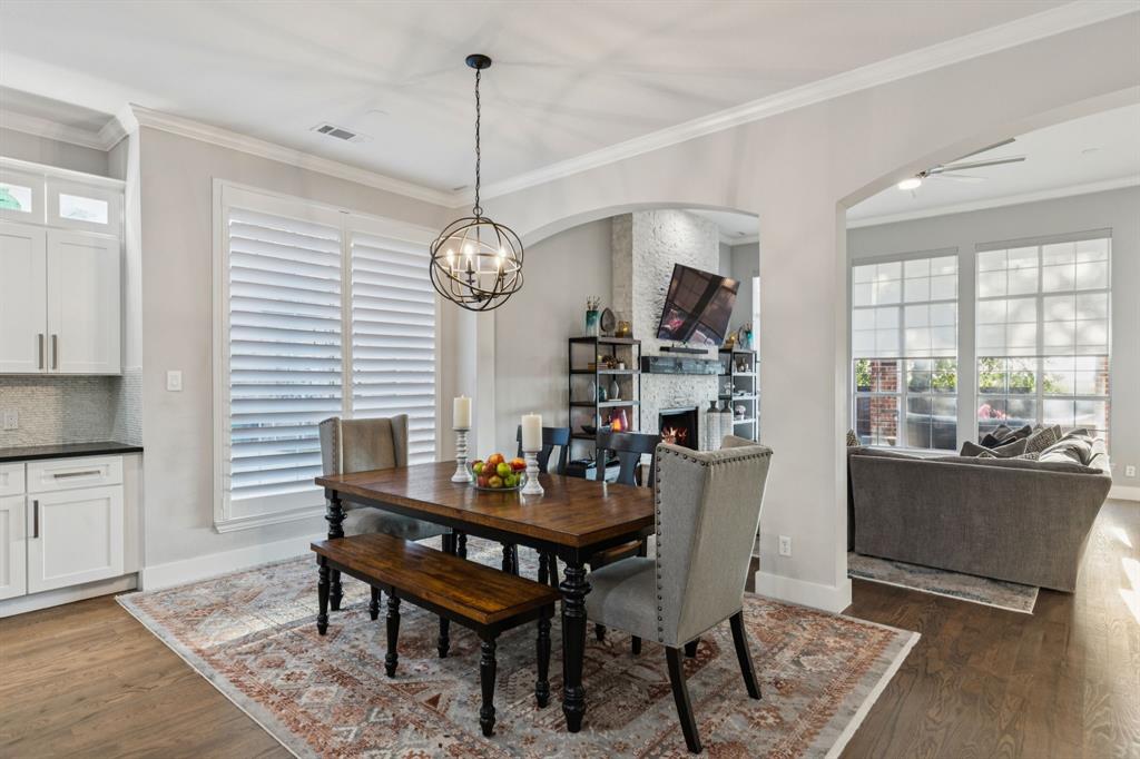 410 Willowview Drive