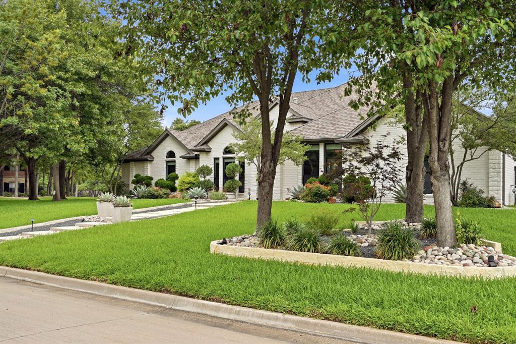 10 Trailside Court
