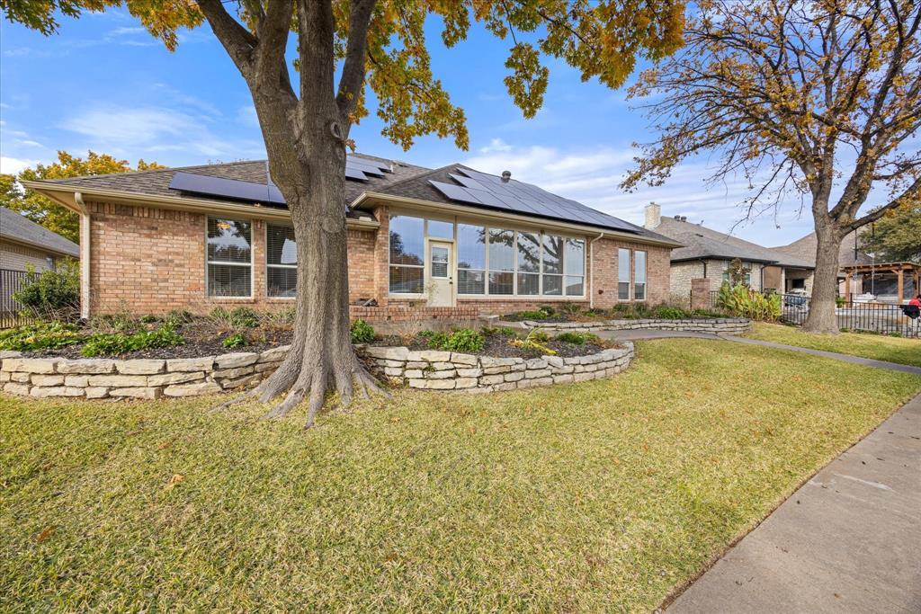 Waters Edge - Residential