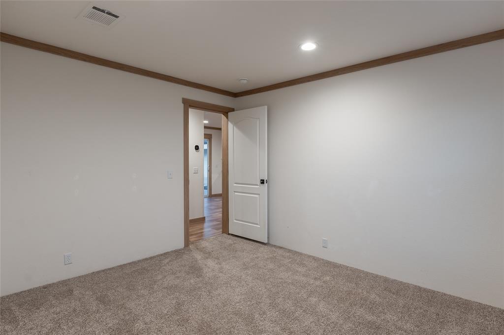 W H MCBEE TR 2 - Residential