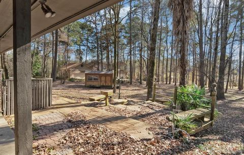 A home in Benton