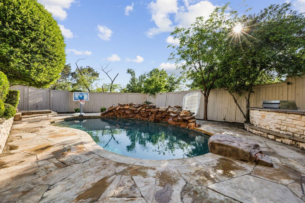 TROPHY CLUB OAK HILL - Residential