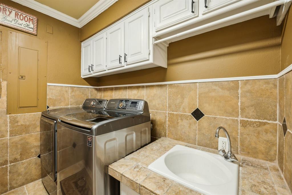 TROPHY CLUB OAK HILL - Residential