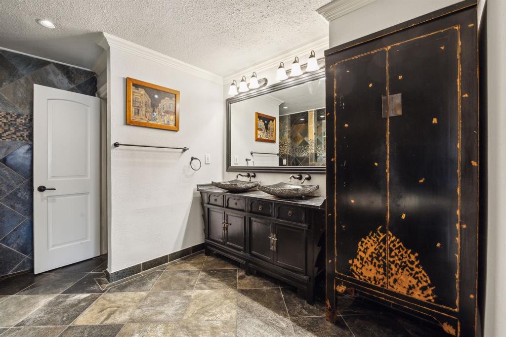 TROPHY CLUB OAK HILL - Residential