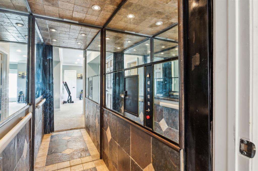 TROPHY CLUB OAK HILL - Residential