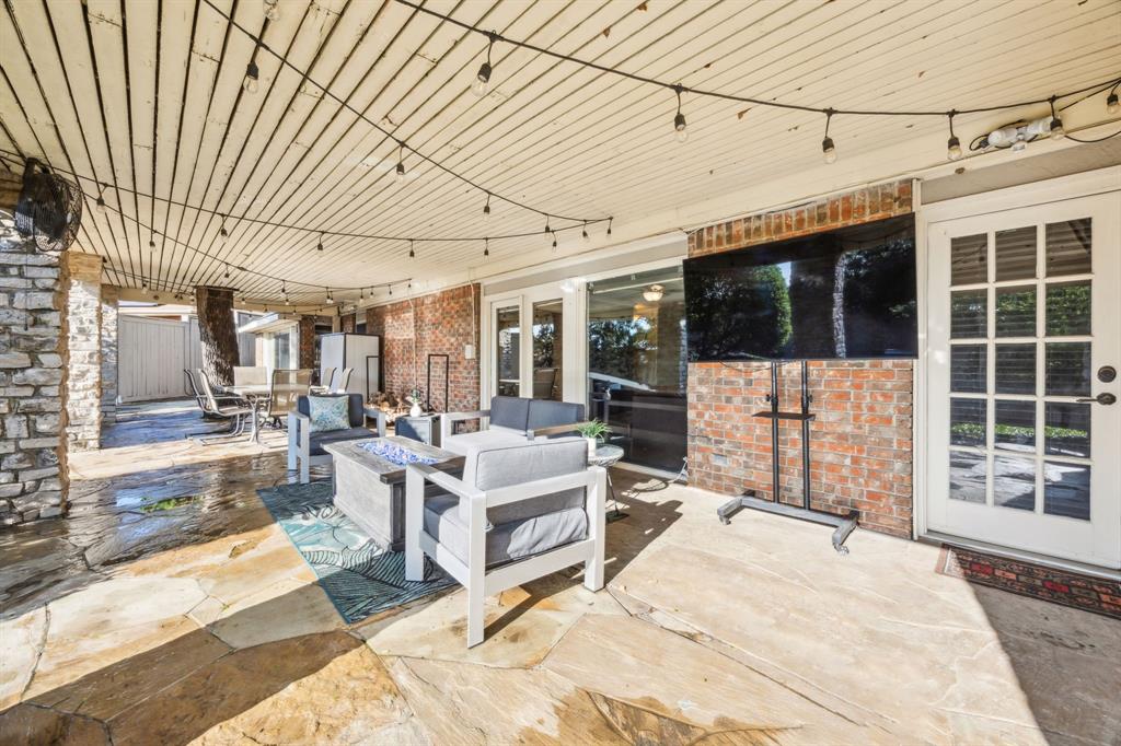 TROPHY CLUB OAK HILL - Residential