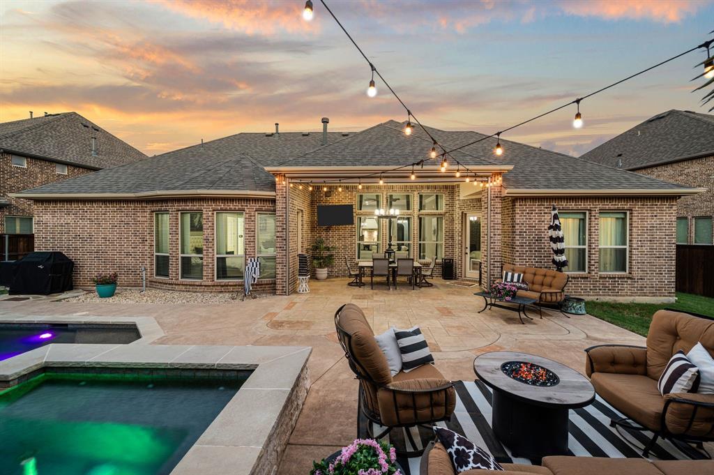 2217 Glasgow Drive