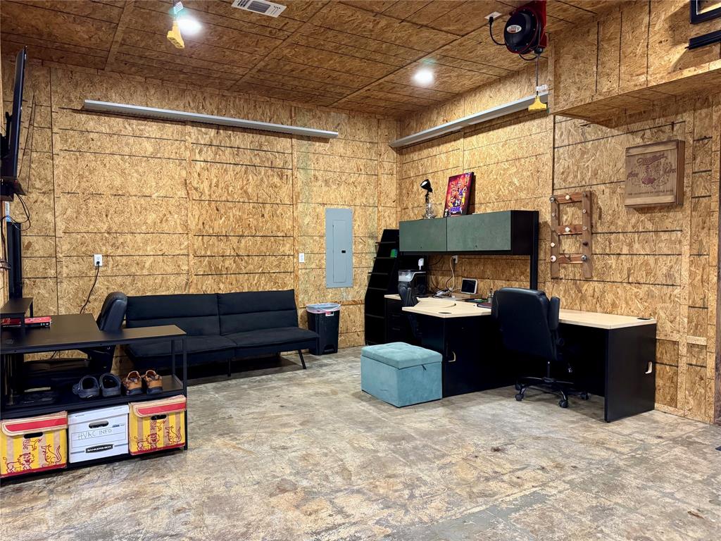 Stevens Add - Commercial Sale