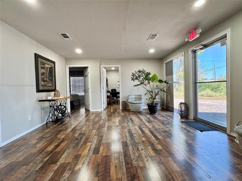 Stevens Add - Commercial Sale