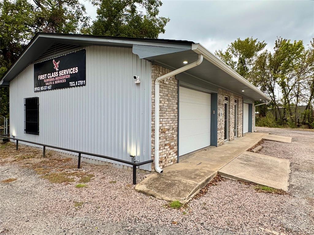 Stevens Add - Commercial Sale