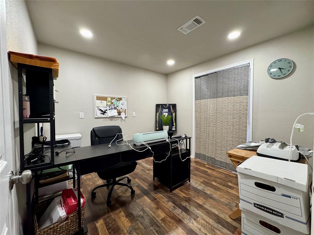 Stevens Add - Commercial Sale