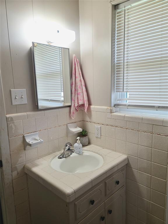 Carrie Cayton Add - Residential