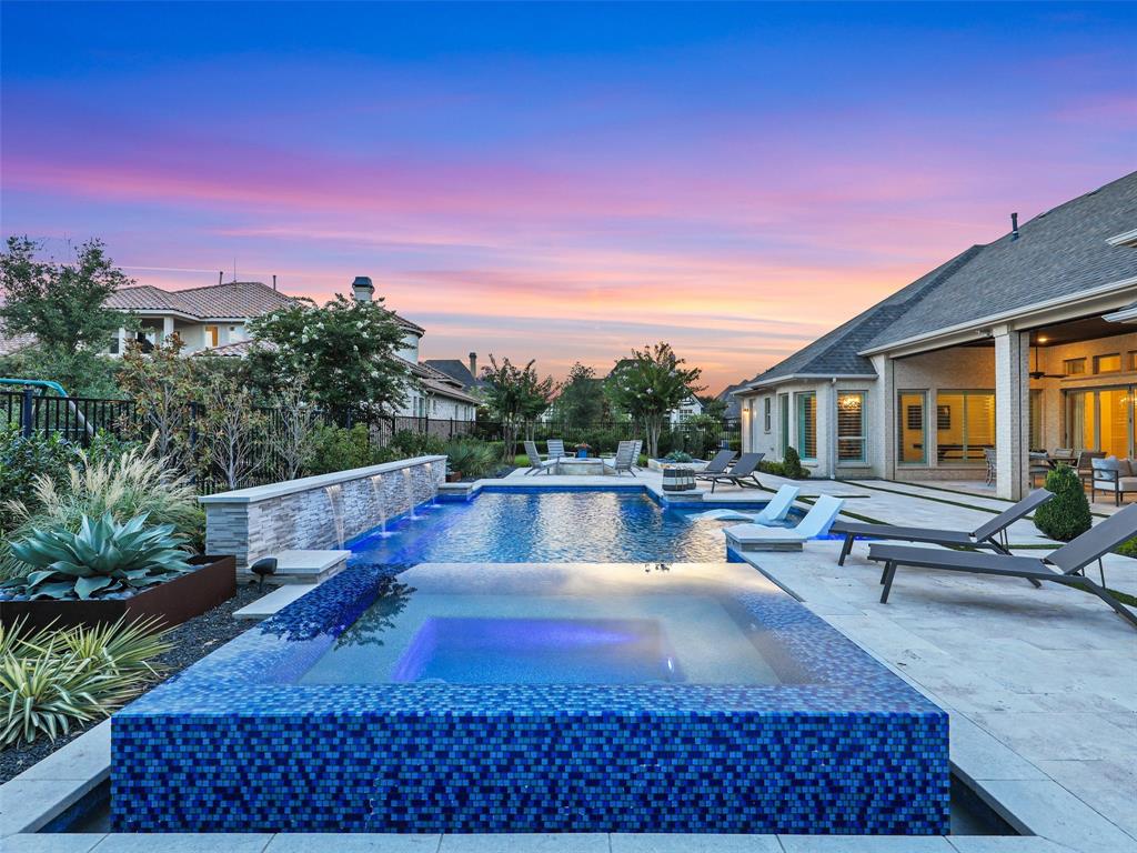 Winding Creek - Residential