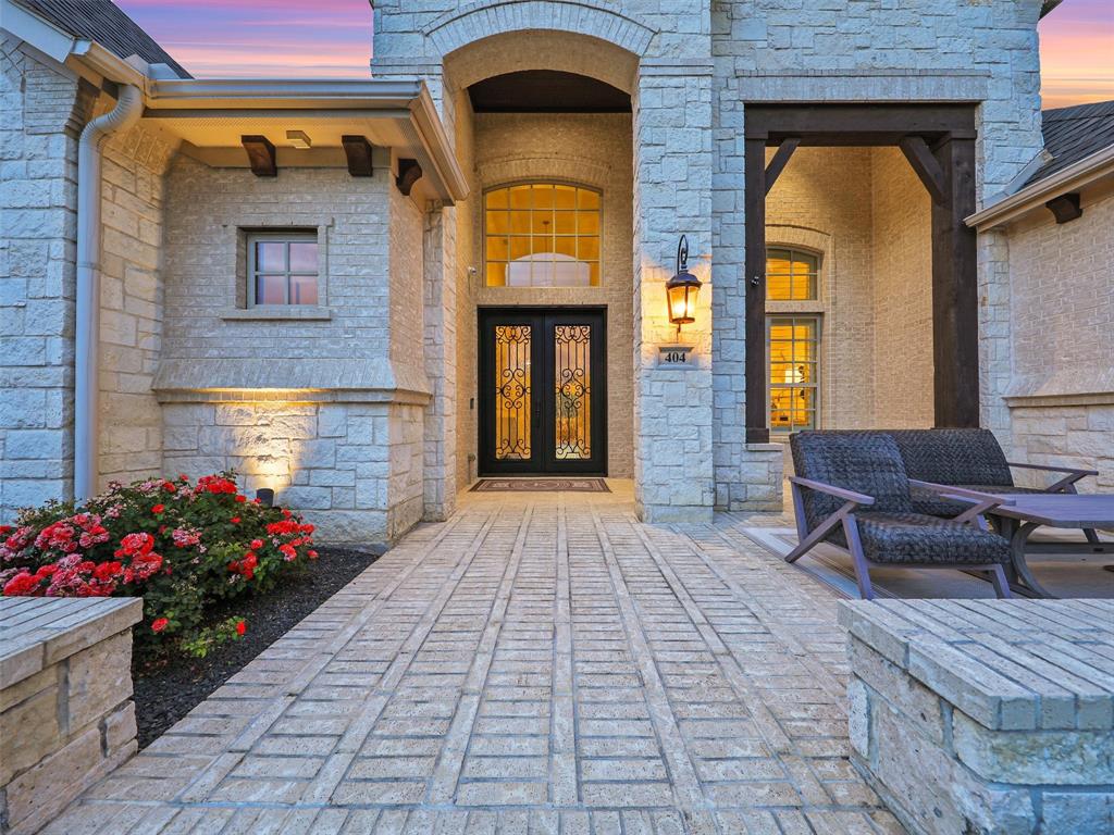 Winding Creek - Residential