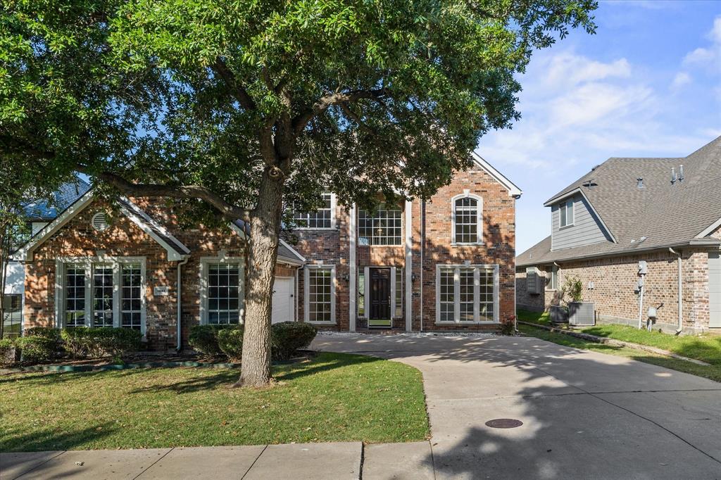 1445 Clubhill Drive