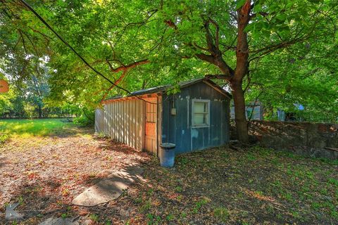 A home in Clyde