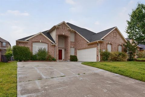 Photo of 4420 Rockcliff Drive, Mesquite, TX 75150 (MLS # 21254723)