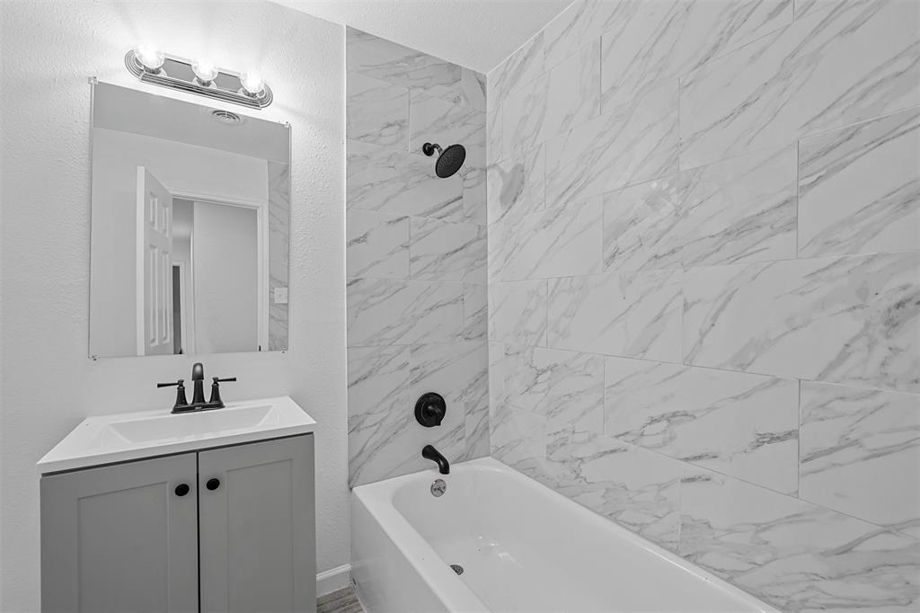 Aka Batte Sub - Commercial Sale