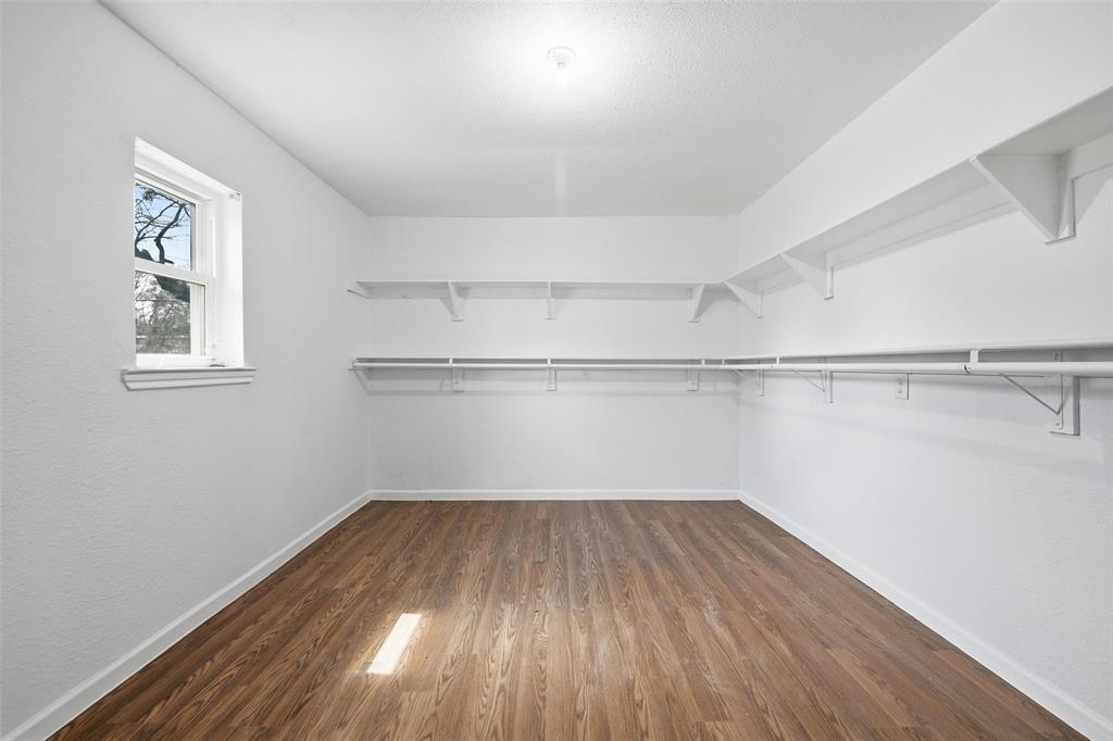 Aka Batte Sub - Commercial Sale