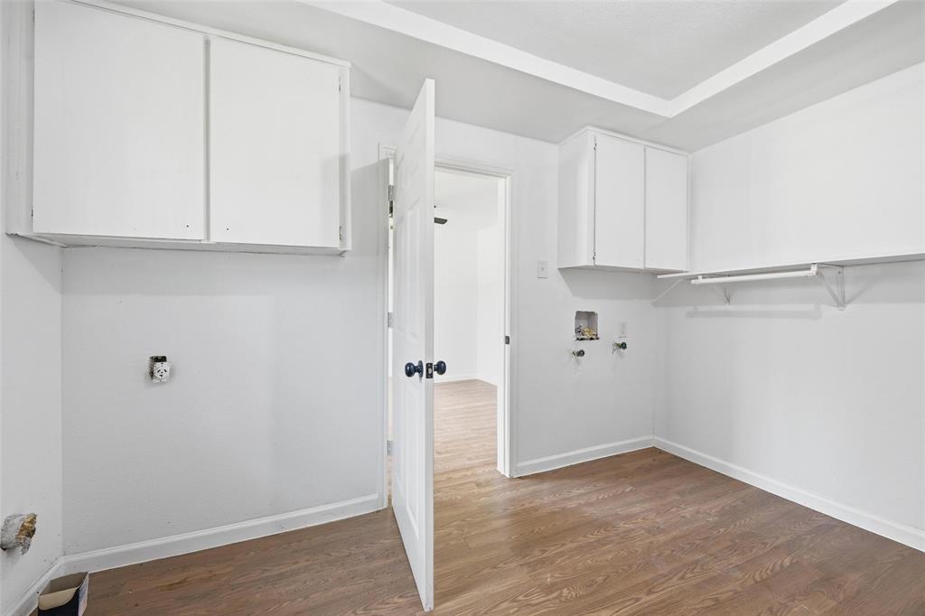 Aka Batte Sub - Commercial Sale