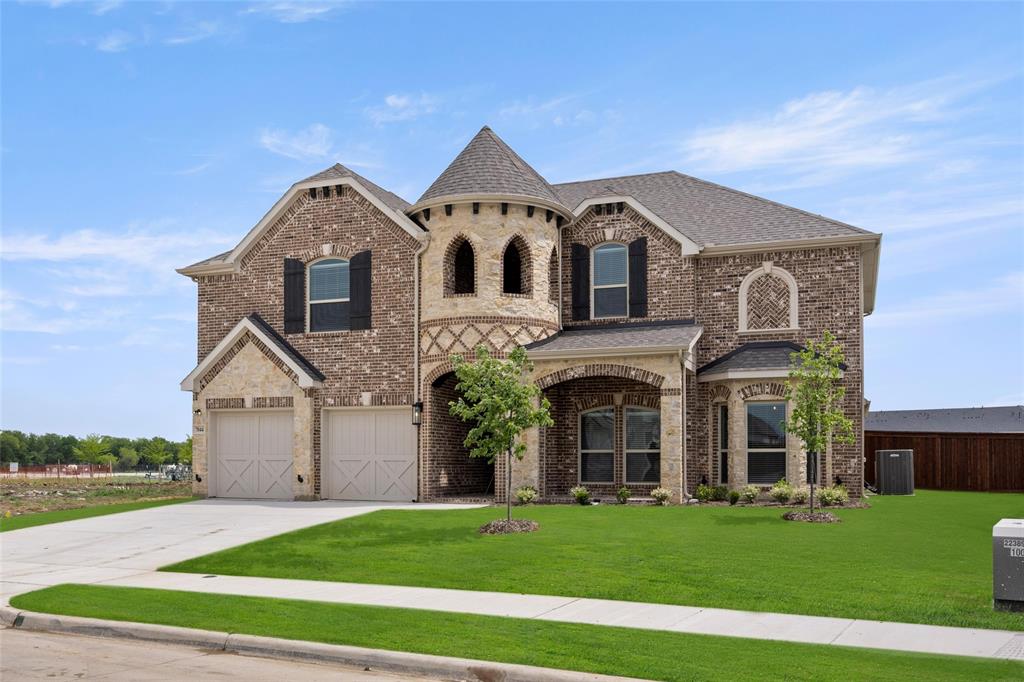 7044 Capanna Trail