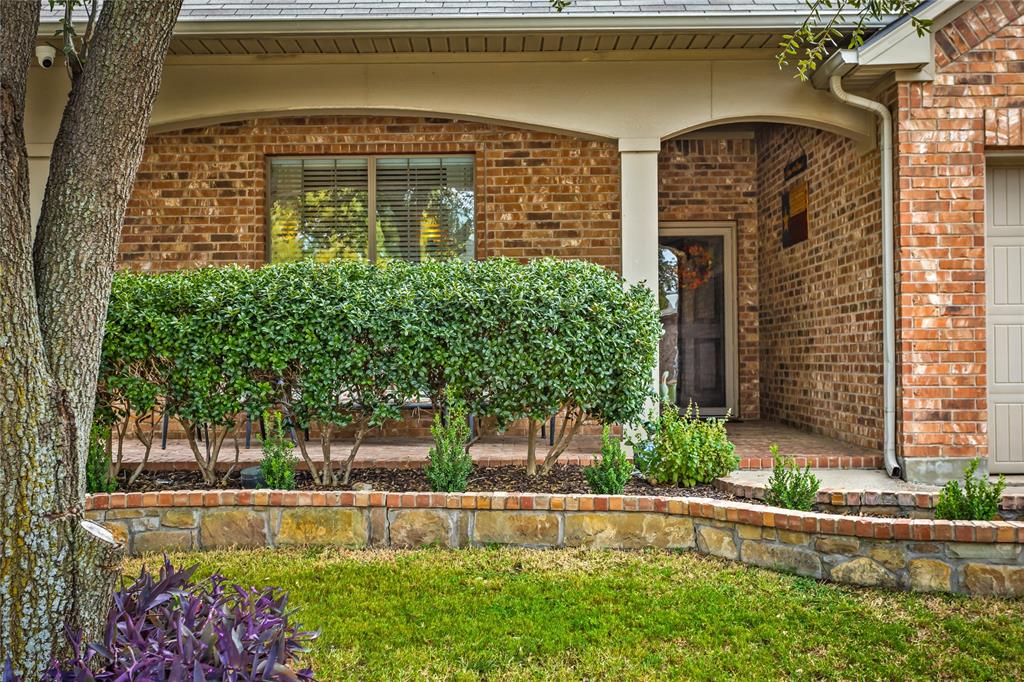 5505 Grayson Ridge Drive