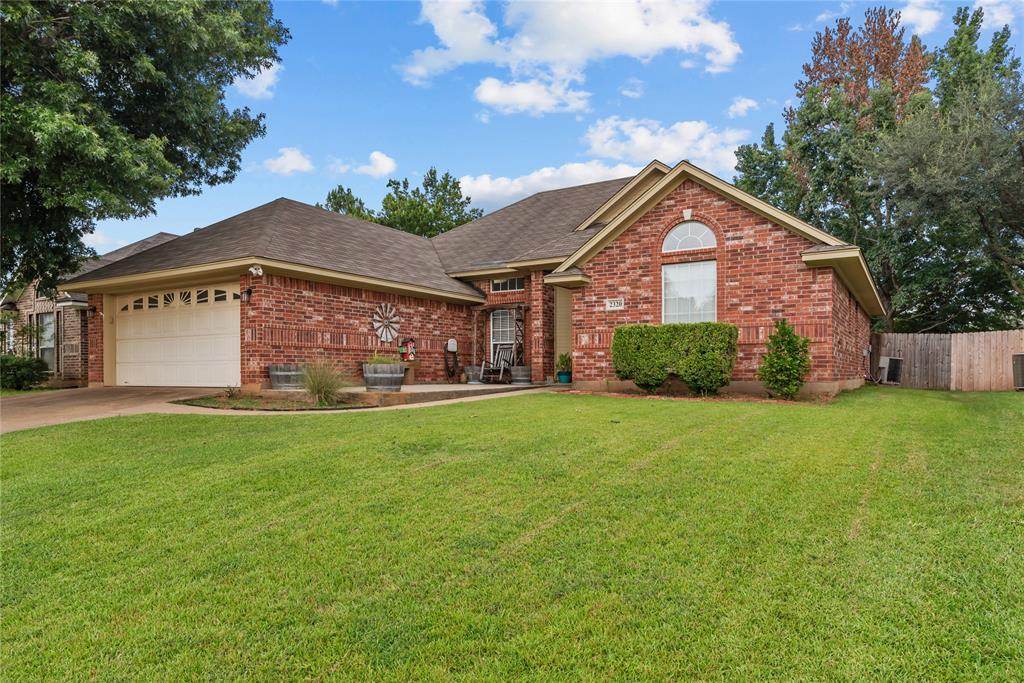 2320 Windsor Court