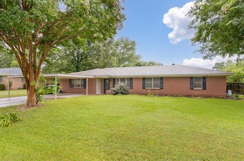 A home in Longview