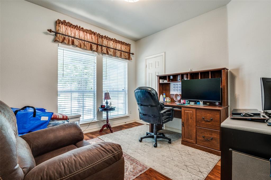 1712 Stonebridge Drive