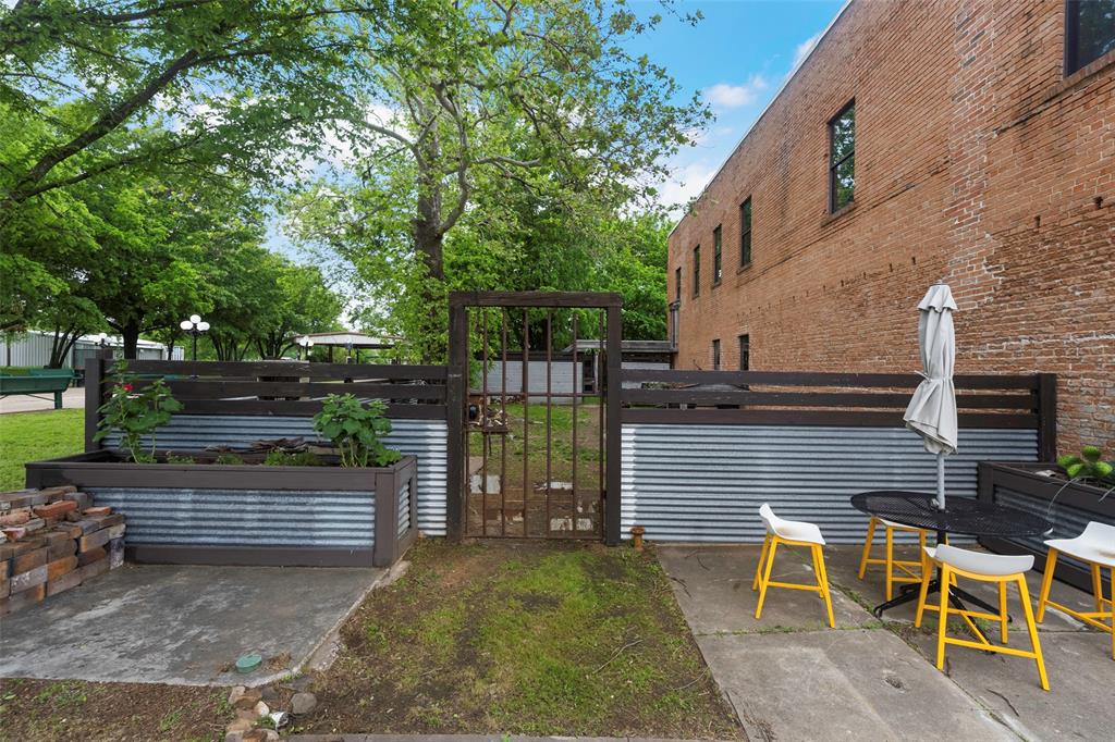 110 W Main Street