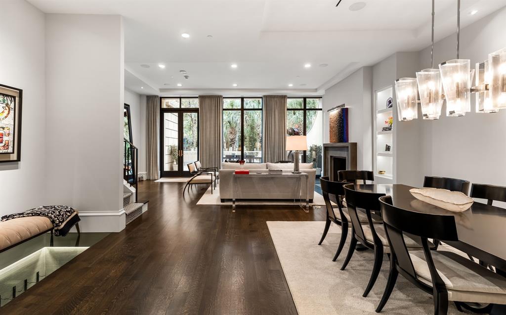 Tower & Regency Row Residence Condo - Residential