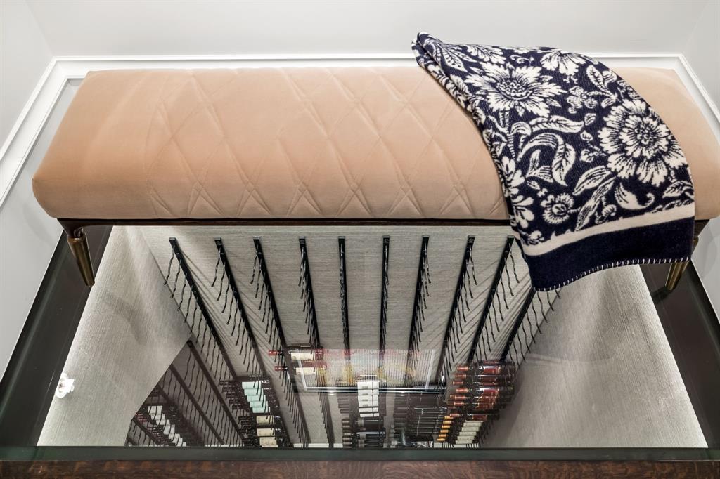 Tower & Regency Row Residence Condo - Residential