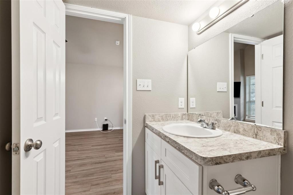 Sable Ridge Condos Ph 01-06 - Residential