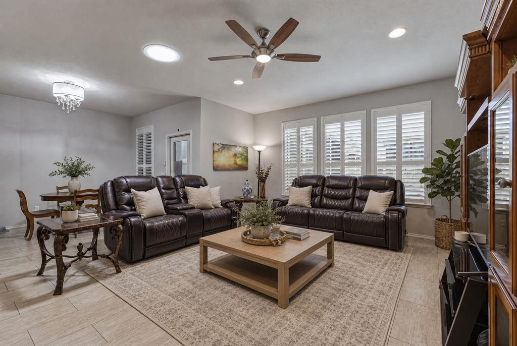 2204 Cane Hill Drive